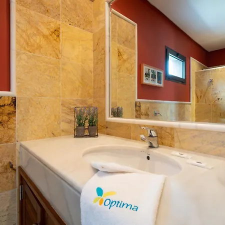 Dora * 普拉亚布兰卡