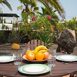 Dora Villa Playa Blanca (Lanzarote)